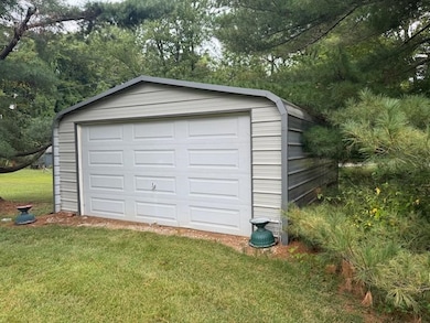 7987 Rucker Road 1 E, Henderson, KY 42420 - photo 3