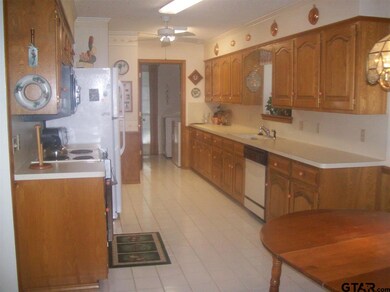 5811 Plantation Dr, Tyler, TX 75703 - photo 3