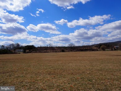 0 Puffenburger unit 1000088989, Hedgesville, WV 25427 - photo 2