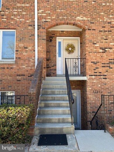 3754 B Madison Ln, Falls Church, VA 22046 - photo 7