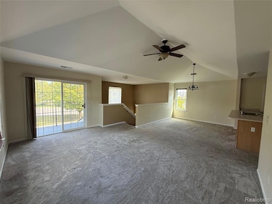 1148 Rial Lake Dr unit 43, Howell, MI 48843 - photo 5