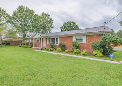 39 Eaton Ave, Manchester, TN 37355 - photo 3