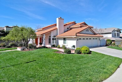 2845 Queens Way, Thousand Oaks, CA 91362 - photo 2