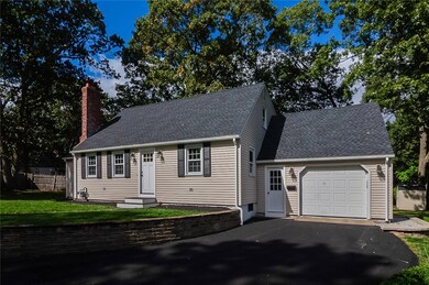 1 Enfield Rd, Warwick, RI 02886 - photo 2