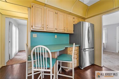 199 E Louis Place, Iselin, NJ 08830 - photo 6