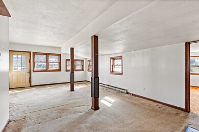 227 East St, Easthampton, MA 01027 - photo 4