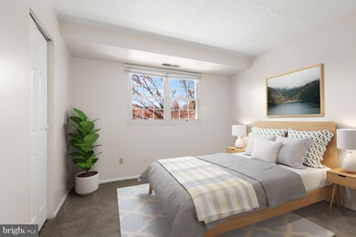 11919 Tarragon Rd unit L, Reisterstown, MD 21136 - photo 6