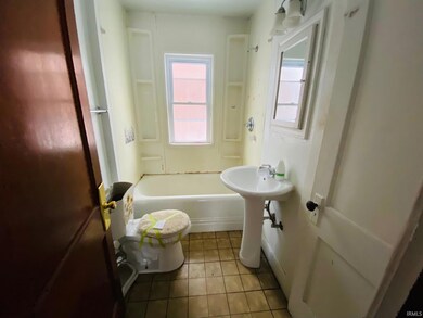 217 N Arjem St, Huntingburg, IN 47542 - photo 7