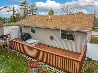 1834 Americus Dr SE, Cedar Rapids, IA 52403 - photo 4