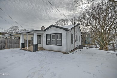 524 Lakeview DA-38