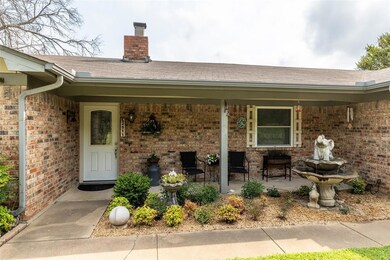 2511 Cedar Crest Ct, Granbury, TX 76048 - photo 3