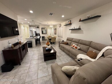 781 E Catwalk Place, Sahuarita, AZ 85629 - photo 2