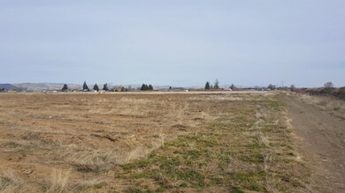 Fully irrigated farmland