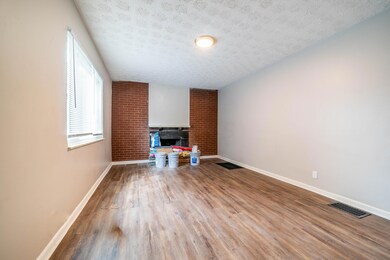 382 South Chase _TevisVisuals_ (6 of 20)