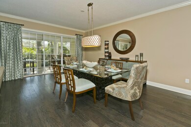 004_Dining Area