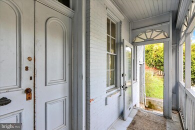 716 N 6th St, Reading, PA 19601 - photo 2