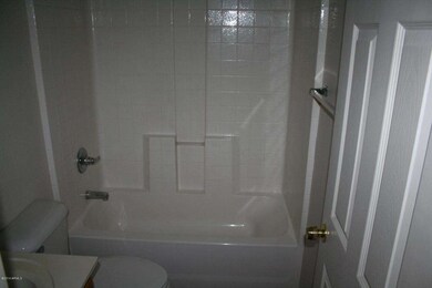 7205 South  8th Way 007