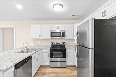 9540 Russellville Rd unit C, Guthrie, KY 42234 - photo 6