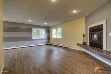 Living Room w/Fireplace