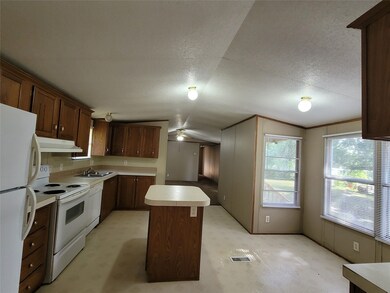 20519 Kermier Rd unit 1, Waller, TX 77484 - photo 5