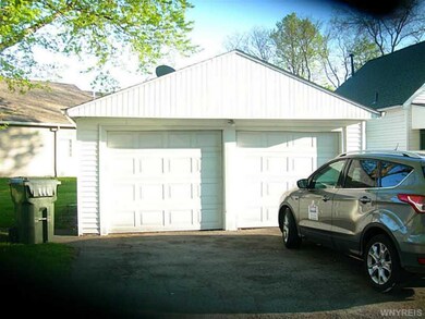 643 Nash Rd, North Tonawanda, NY 14120 - photo 2