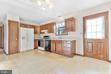 134 Spruce Grove Rd, Kirkwood, PA 17536 - photo 7