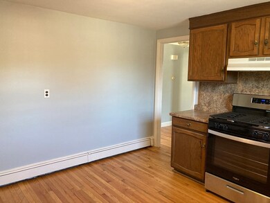 8-10 Pine Ave, Arlington, MA 02474 - photo 5
