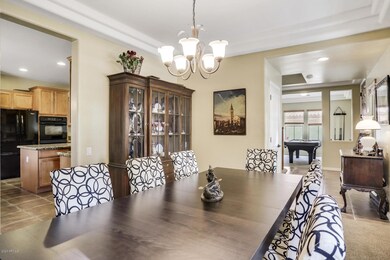 15-Formal Dining Room
