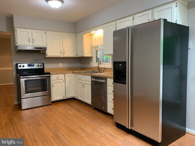 123 Oakwood Dr, Stafford, VA 22554 - photo 7