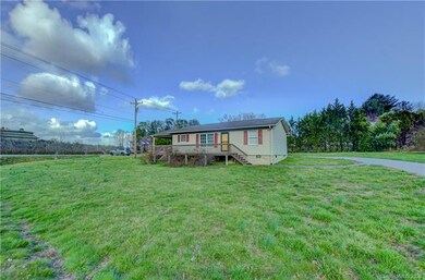 1 Bolton Ct, Hendersonville, NC 28792 - photo 3