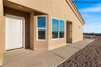 10083 N Larkspur Dr, Kingman, AZ 86401 - photo 2