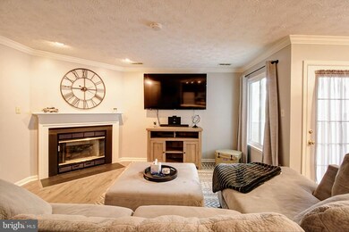 2136 Wainwright Ct unit 1C, Frederick, MD 21702 - photo 3