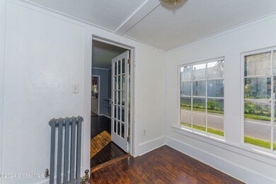 1 Porch 2