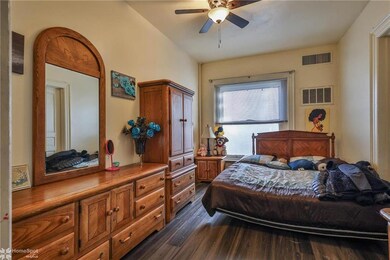 202 N 8th St, Allentown, PA 18102 - photo 6