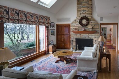 265 Glengarry Dr, Aurora, OH 44202 - photo 6