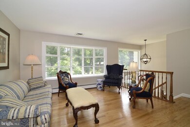 609 Abbott Ln, Falls Church, VA 22046 - photo 5