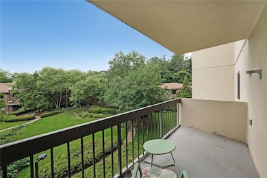 1800 Clairmont Lake unit 313, Decatur, GA 30033 - photo 3