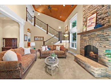 Living Room-Vaulted Ceilings