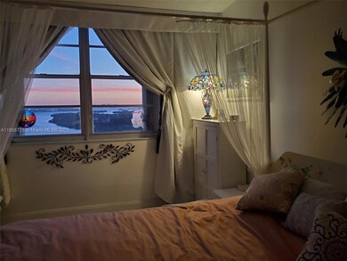 Arlen House unit 1902, Sunny Isles Beach, FL 33160 - photo 4