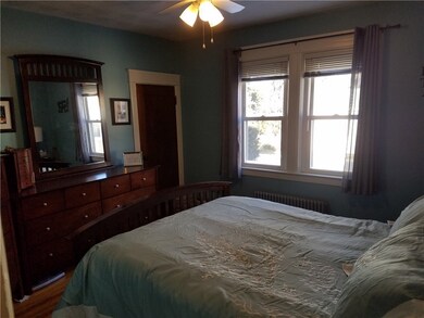 146 Gentian Ave, Providence, RI 02908 - photo 6