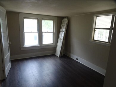 1609 Hendricks Ave, Laredo, TX 78040 - photo 5