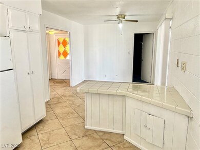 2198 Capistrano Ave, Las Vegas, NV 89169 - photo 6