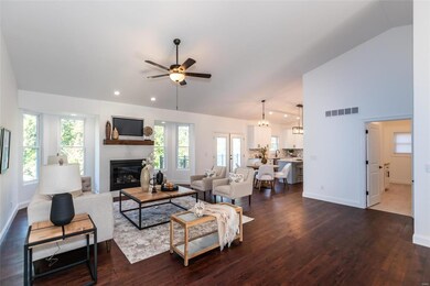 Gorgeous Great Room!