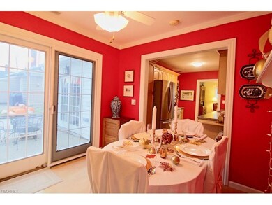 Natural light brightens this cheerful dine in kitc