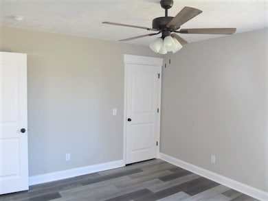 179 Hendon Memorial Rd, Shelbyville, TN 37160 - photo 4