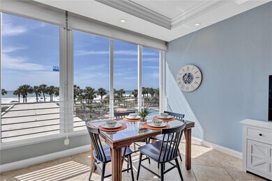 Beachfront Dining!