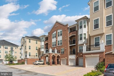 8611 Wintergreen Ct unit 202, Odenton, MD 21113 - photo 2