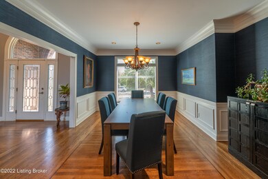 11723 Paramont 2-4