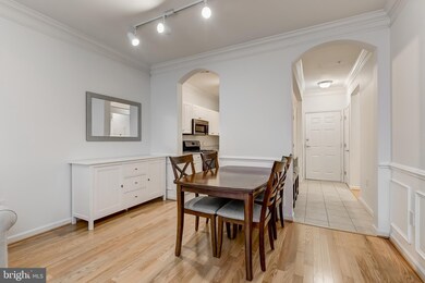 Colonnade at Kentlands unit B55, Gaithersburg, MD 20878 - photo 6