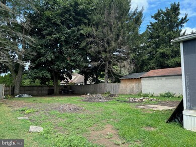 724 S 18th St, Columbia, PA 17512 - photo 4